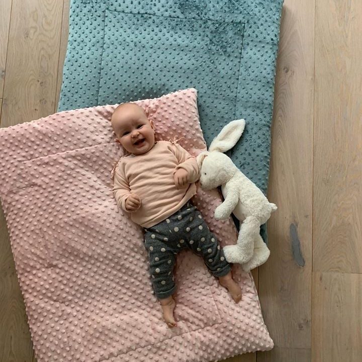 Baby op boxkleed 1